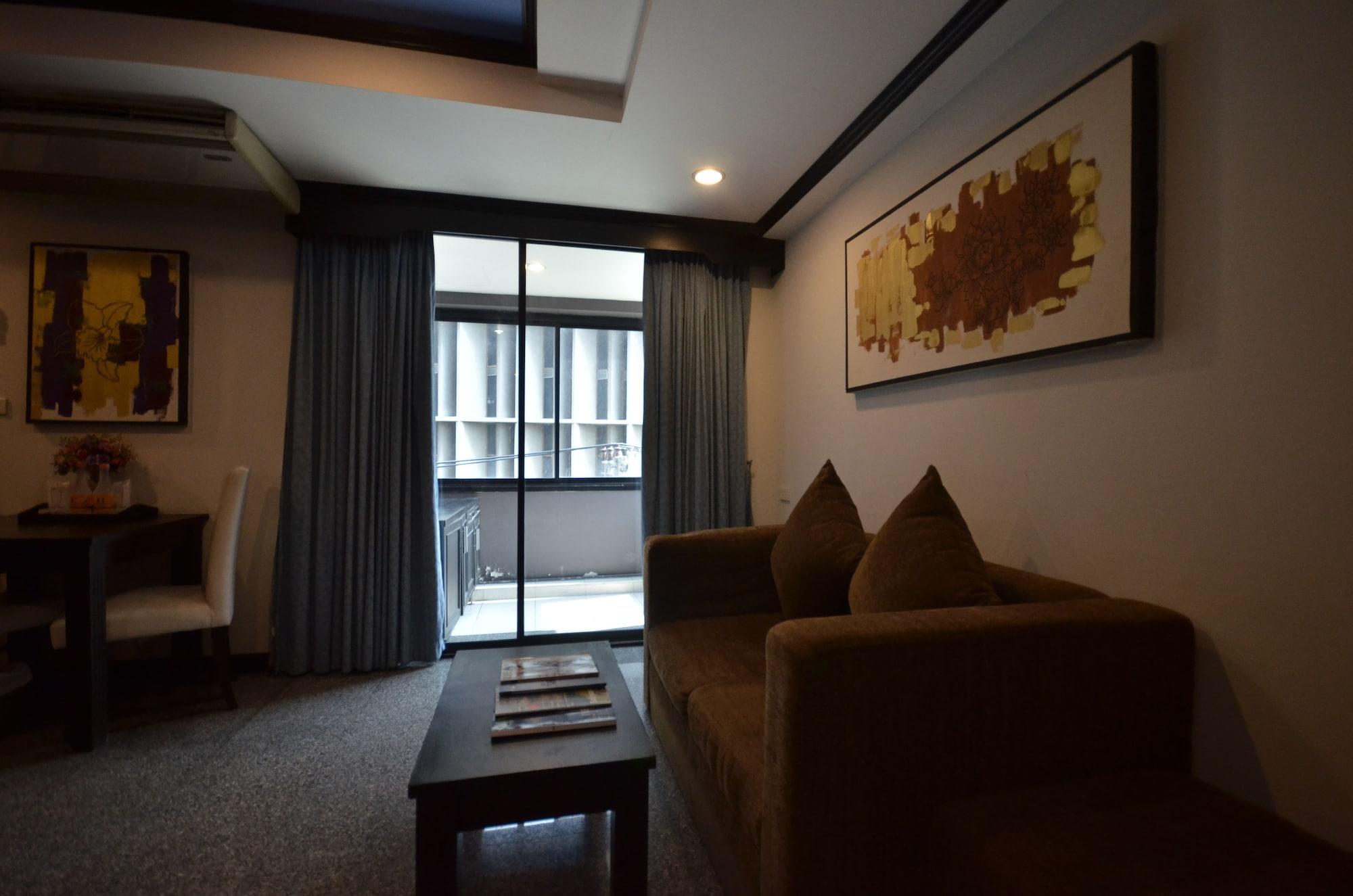 The Heritage Sathorn Suite Hotel Bangkok Exterior foto
